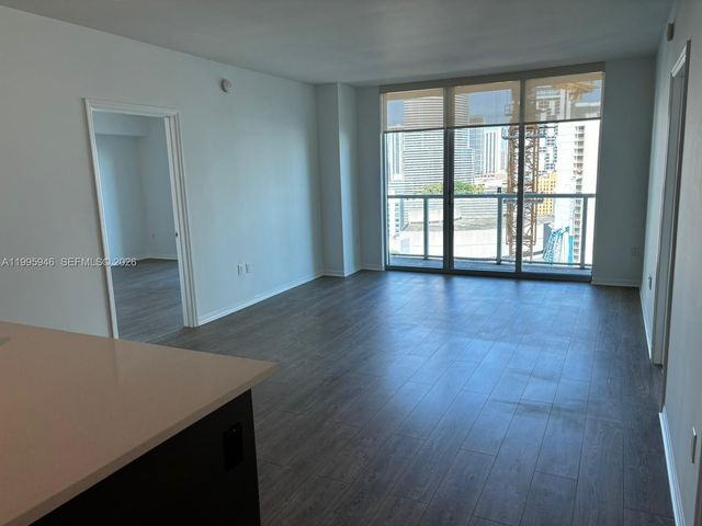 55 SE 6th St 2005, Miami, FL 33131