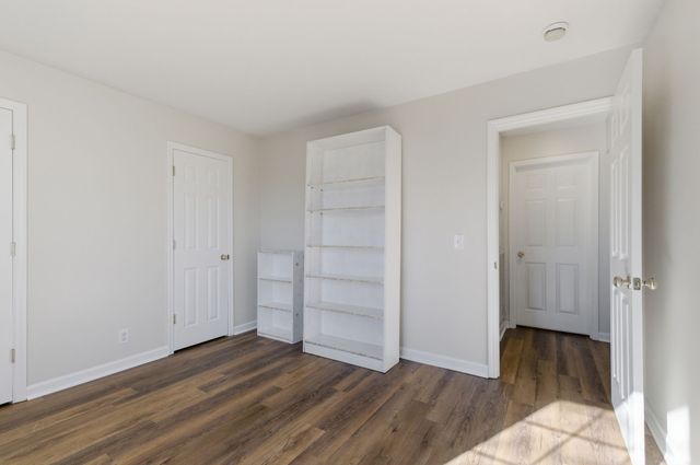 412 Eisenhower Dr, Ashland City, TN 37015
