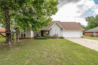 2402 Cardinal Lane, Poteau, OK 74953