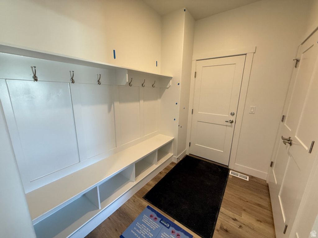 Image 24 of property listing at 6382 S LARRY WAY #140, South Weber, UT 84405