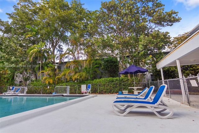 7940 SW 55th Ave 66A, Miami, FL 33143