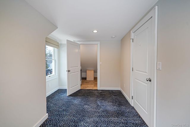 10 Terry Place, Center Moriches, NY 11934