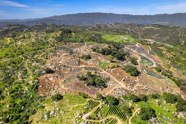 39093 Harris Truck Trail, Fallbrook, CA 92028