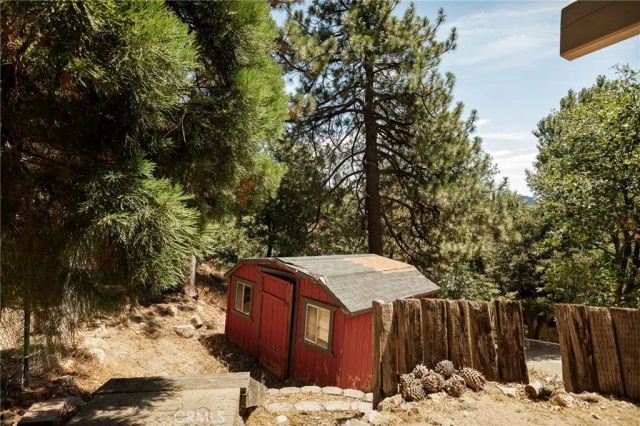 27711 Alpen, Lake Arrowhead, CA 92352