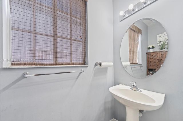 13970 SW 276th Way, Homestead, FL 33032