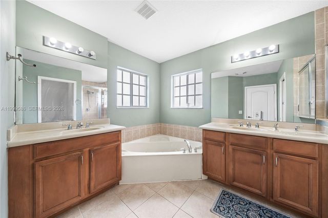 13970 SW 276th Way, Homestead, FL 33032