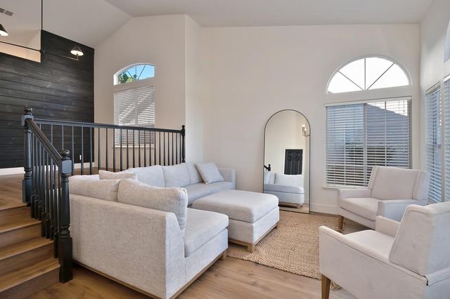 1900 Avenida Martina, Roseville, CA 95747