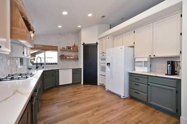 1900 Avenida Martina, Roseville, CA 95747