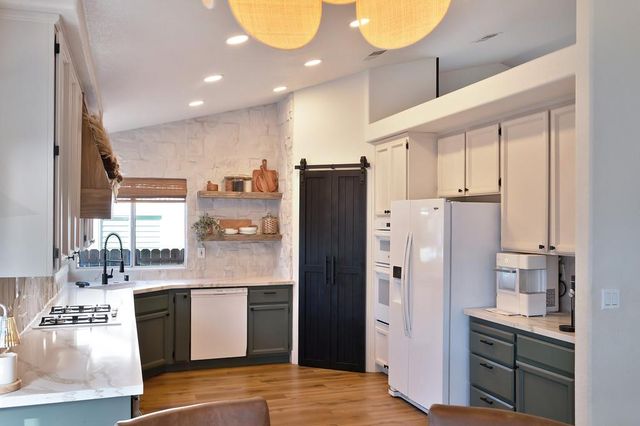 1900 Avenida Martina, Roseville, CA 95747