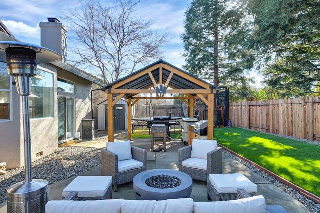 1900 Avenida Martina, Roseville, CA 95747