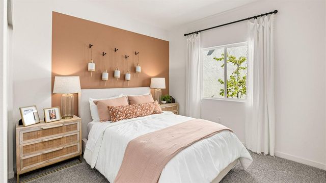 1956 Talavera Dr, Lincoln, CA 95648