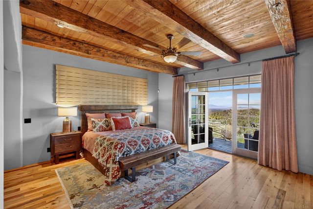 1145 South Summit Ridge, Santa Fe, NM 87501
