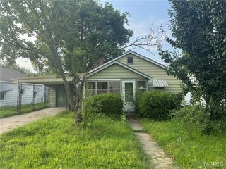322 Helen Street, Sikeston, MO 63801