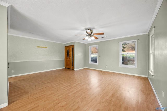 1806 Tunsel Road SW, Hartselle, AL 35640