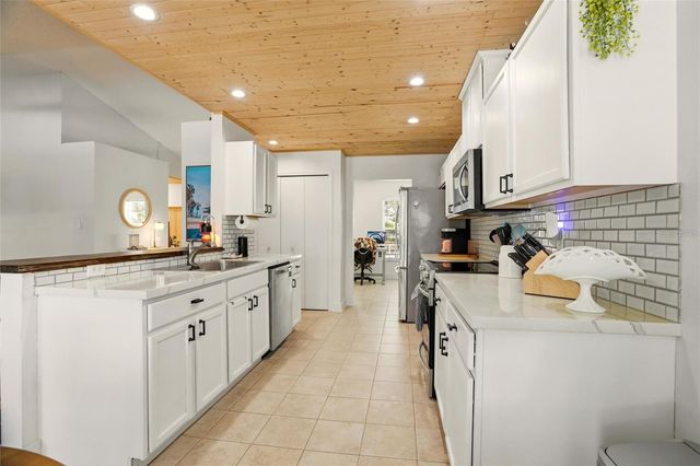 314 111TH STREET E, Bradenton, FL 34212