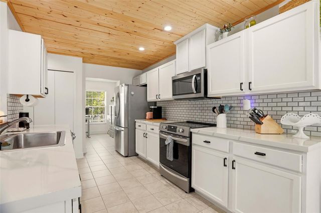 314 111TH STREET E, Bradenton, FL 34212