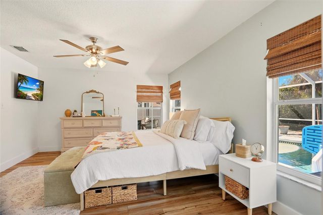 314 111TH STREET E, Bradenton, FL 34212