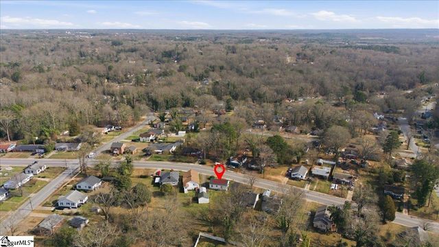 208B Collins Avenue, Spartanburg, SC 29306