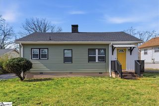 208B Collins Avenue, Spartanburg, SC 29306