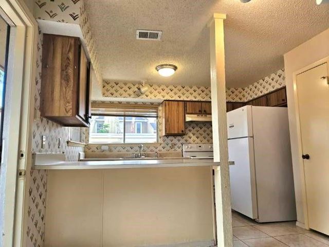 6172 W Airport Boulevard 6172, Houston, TX 77035