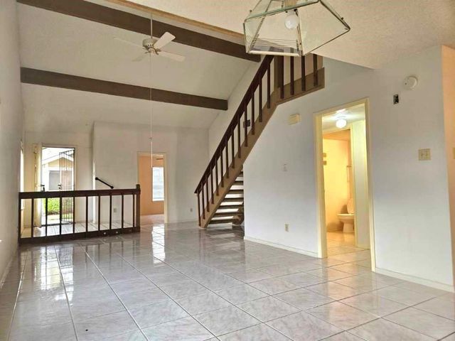 6172 W Airport Boulevard 6172, Houston, TX 77035