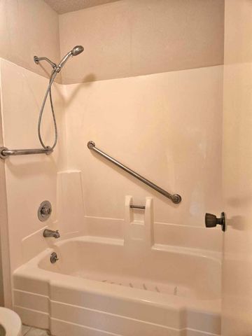 6172 W Airport Boulevard 6172, Houston, TX 77035