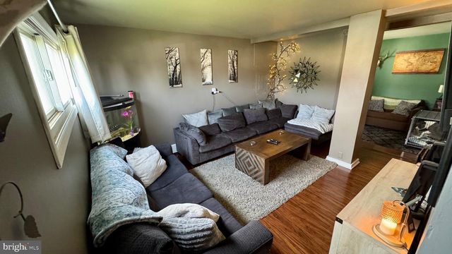 903 LAS VEGAS DR, Temple, PA 19560
