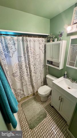 903 LAS VEGAS DR, Temple, PA 19560