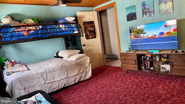 903 LAS VEGAS DR, Temple, PA 19560