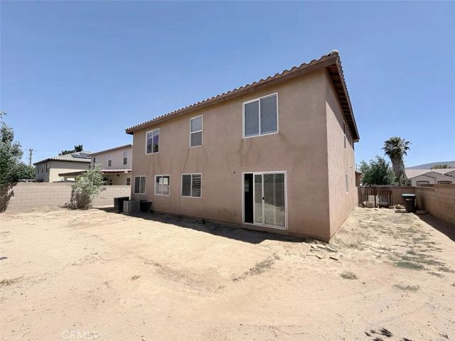 5517 W Avenue L14, Lancaster, CA 93536