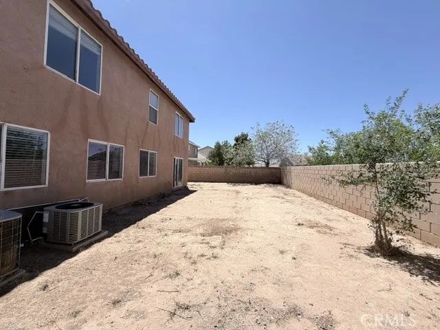 5517 W Avenue L14, Lancaster, CA 93536