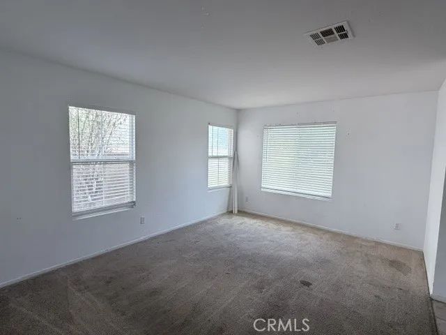 5517 W Avenue L14, Lancaster, CA 93536