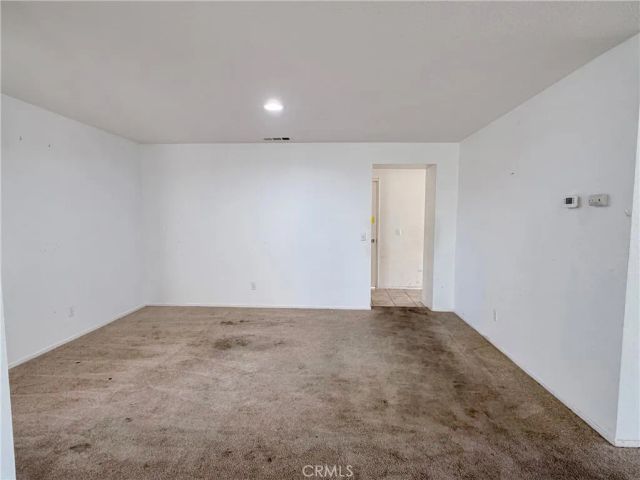 5517 W Avenue L14, Lancaster, CA 93536