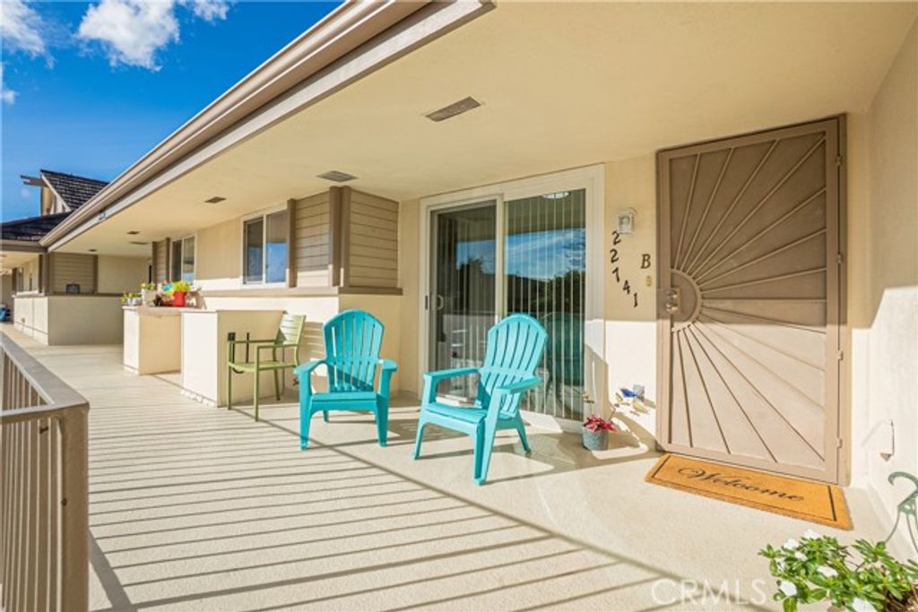 22741 Nadine B, Torrance, CA 90505