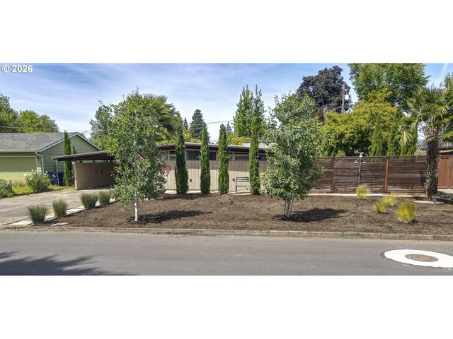 2889 VAN Ave, Eugene, OR 97401
