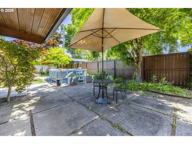 2889 VAN Ave, Eugene, OR 97401