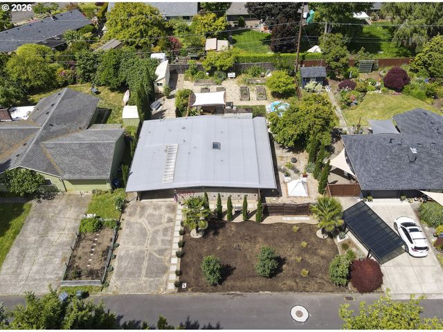 2889 VAN Ave, Eugene, OR 97401