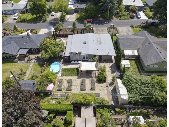 2889 VAN Ave, Eugene, OR 97401