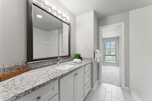 9130 Vogue Lane B, Houston, TX 77080