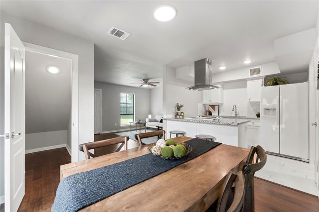 9130 Vogue Lane B, Houston, TX 77080