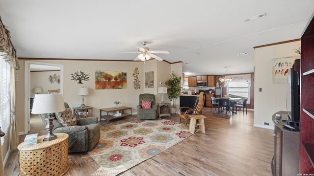 22071 Morin, Von Ormy, TX 78073