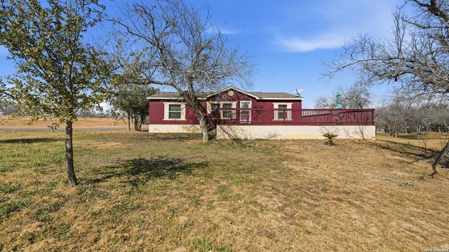 22071 Morin, Von Ormy, TX 78073
