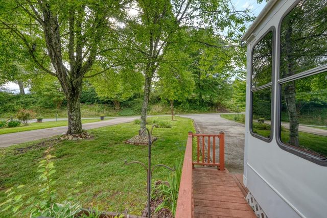 67 Apache Bend Road, Blairsville, GA 30512