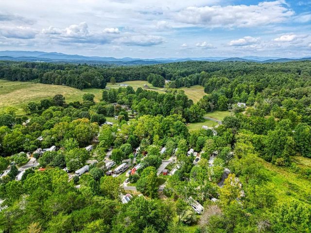 67 Apache Bend Road, Blairsville, GA 30512