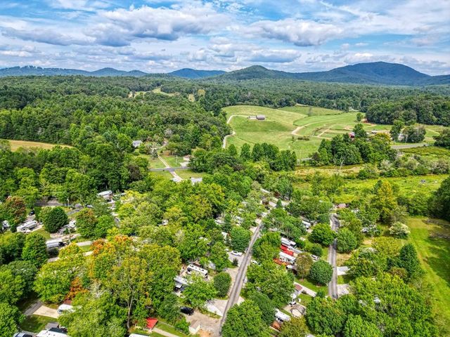 67 Apache Bend Road, Blairsville, GA 30512