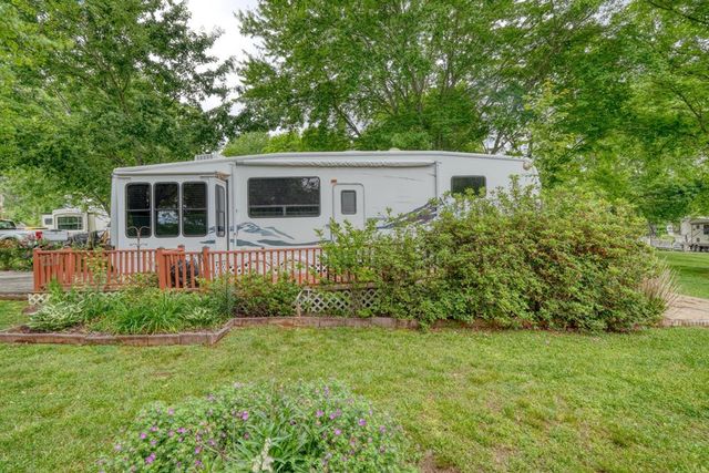 67 Apache Bend Road, Blairsville, GA 30512