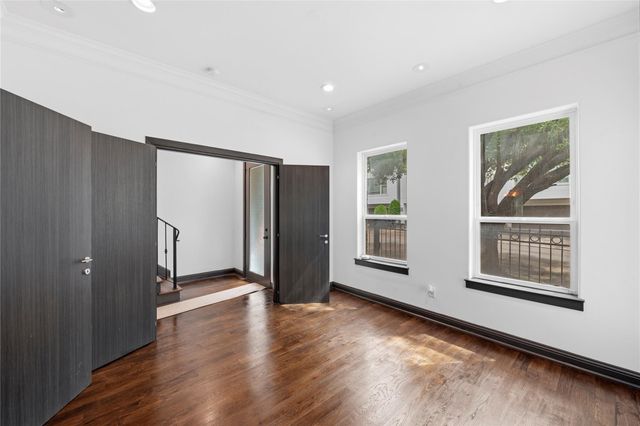 4120 Driscoll Street, Houston, TX 77098