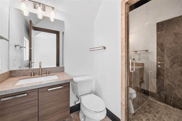 4120 Driscoll Street, Houston, TX 77098