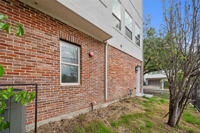 4120 Driscoll Street, Houston, TX 77098