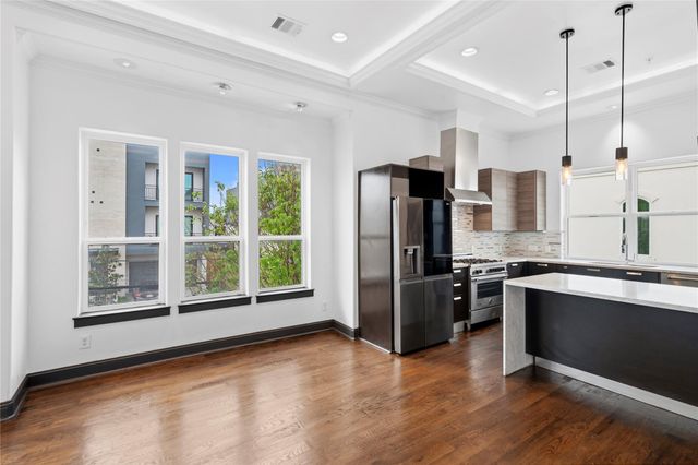 4120 Driscoll Street, Houston, TX 77098